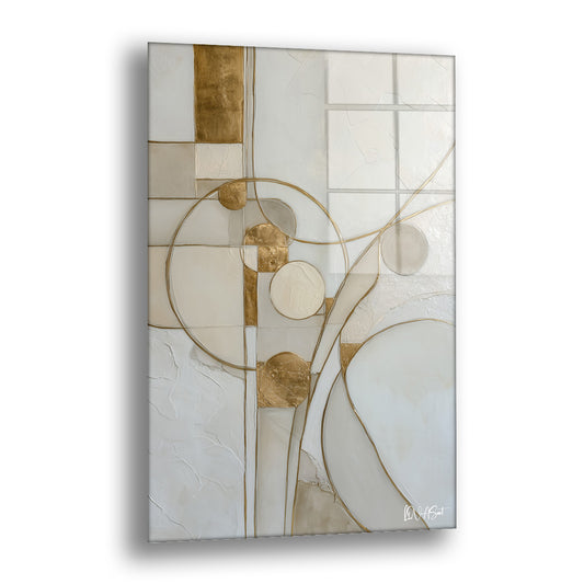 Bej Altın Halkalar cam tablo — soluk bir zeminde birbirinin içinden geçen ince altın halkalar ve eğrilerle hafif, ferah bir s