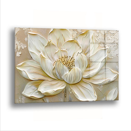 Beyaz Lotus 5 cam tablo — Fildişi tonlarında bir lotus, aynı sıcaklıkta bir zeminin içinde açıyor.