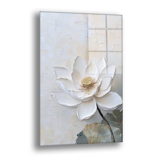 Gri Zeminde Beyaz Lotus cam tablo — krem renkli sade bir zeminde tek başına açan kalın hatlı beyaz bir lotusu merkeze alıyor.