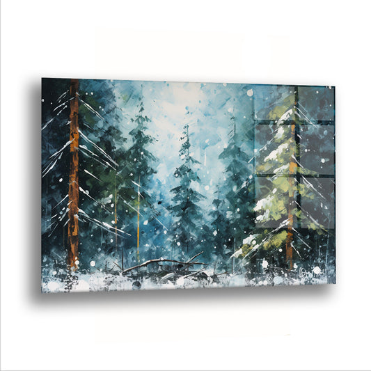 Karlı Çam Ormanı 3 cam tablo — Koyu bir ormanın içinden kar yağarken bakmak gibi; ağaçlar üst üste geçiyor.