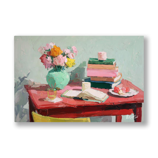 Kırmızı Masada Kitaplar kanvas tablo — Kırmızı bir masada üst üste dizilmiş kitaplar ve taze bir buket.