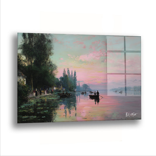 Pembe Şafakta Nehir cam tablo — Pembe bir şafakta nehir, ağaçların gölgesinden usulca geçiyor.