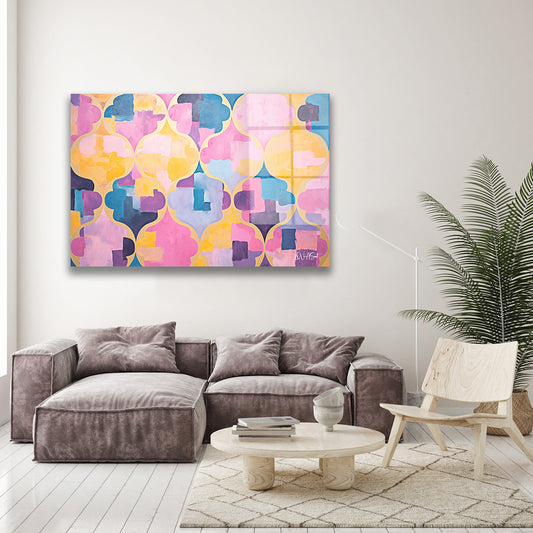 Pembe Sarı Desen cam tablo — duvarda dekorasyon görünümü