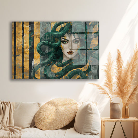 Yeşil Saçlı Medusa cam tablo — iç mekân uygulama örneği