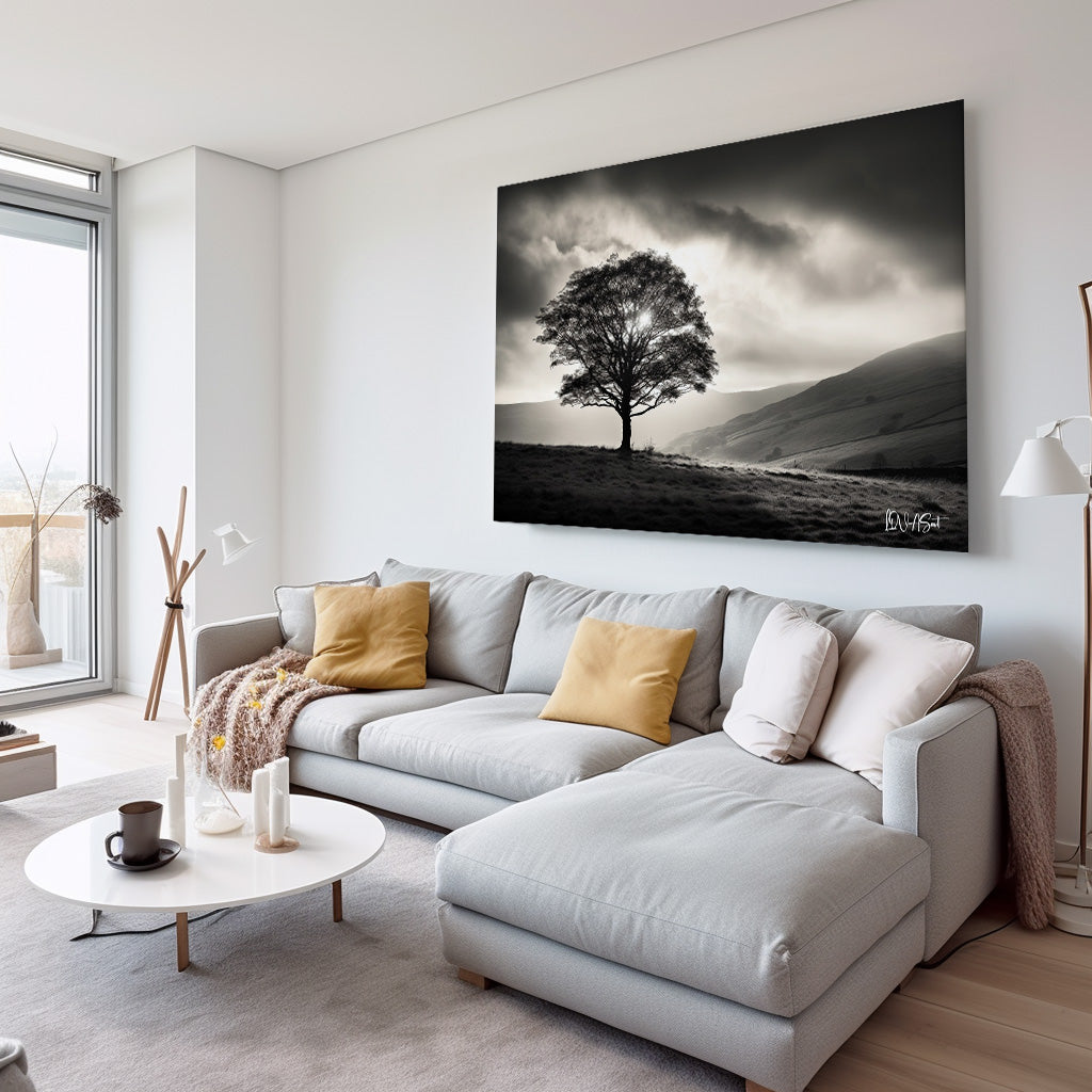 Bulutların Altındaki Ağaç