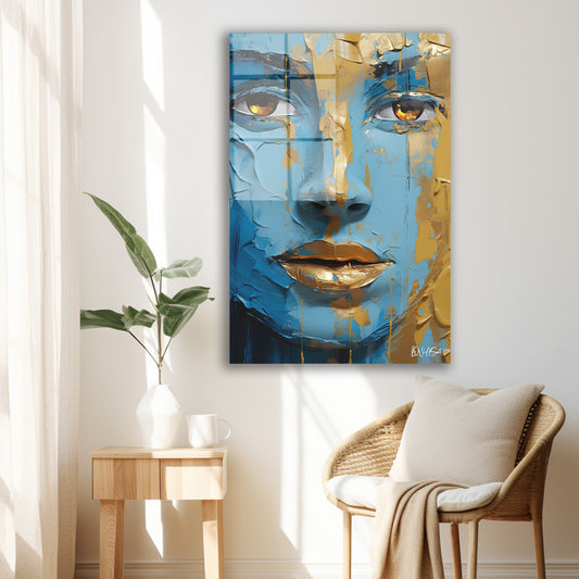 Altın Dudaklı Portre 2 cam tablo — duvarda dekorasyon görünümü