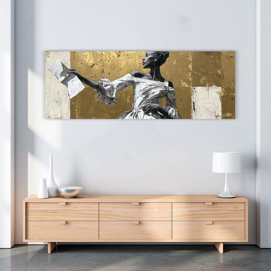 Beyaz Elbiseli Kadın