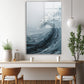 Beyaz Köpüklü Dalga 2 cam tablo — iç mekân uygulama örneği