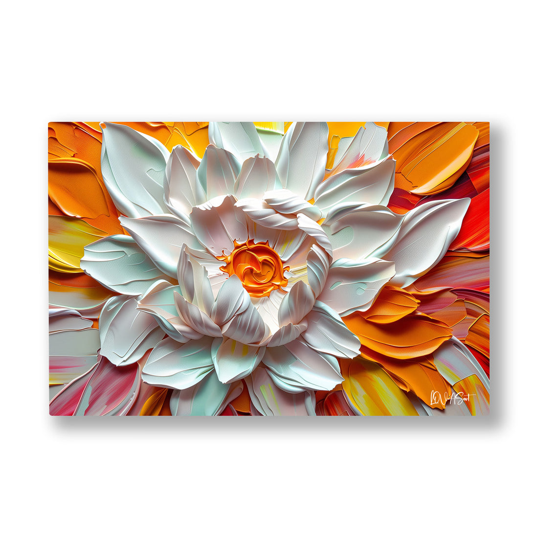 Beyaz Lotus 8 kanvas tablo — Turuncu ve kırmızı bir alevin tam ortasında bembeyaz açan lotus.