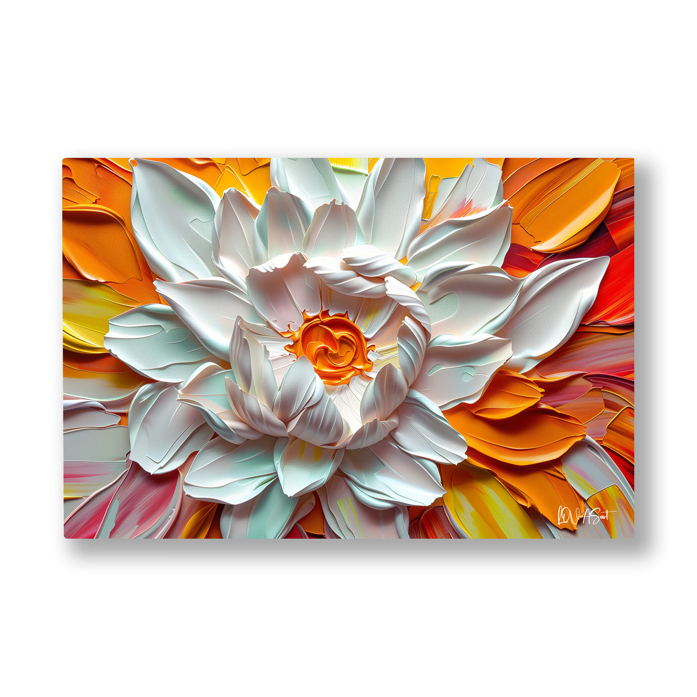 Beyaz Lotus 8 kanvas tablo — Turuncu ve kırmızı bir alevin tam ortasında bembeyaz açan lotus.