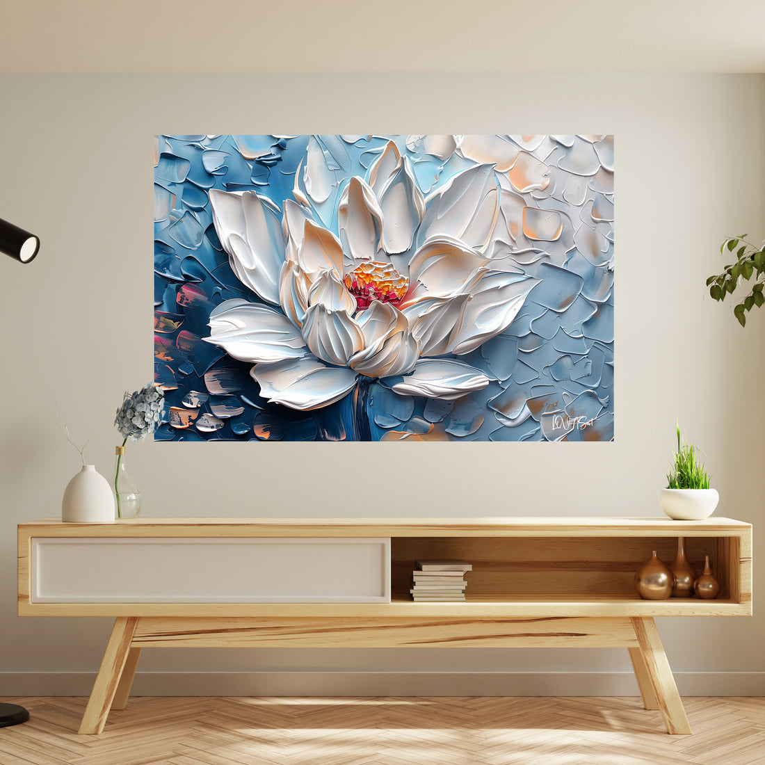 Beyaz Lotus 9 kanvas tablo — iç mekân uygulama örneği