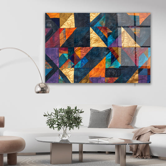 Geometrik Üçgenler cam tablo — duvarda dekorasyon görünümü