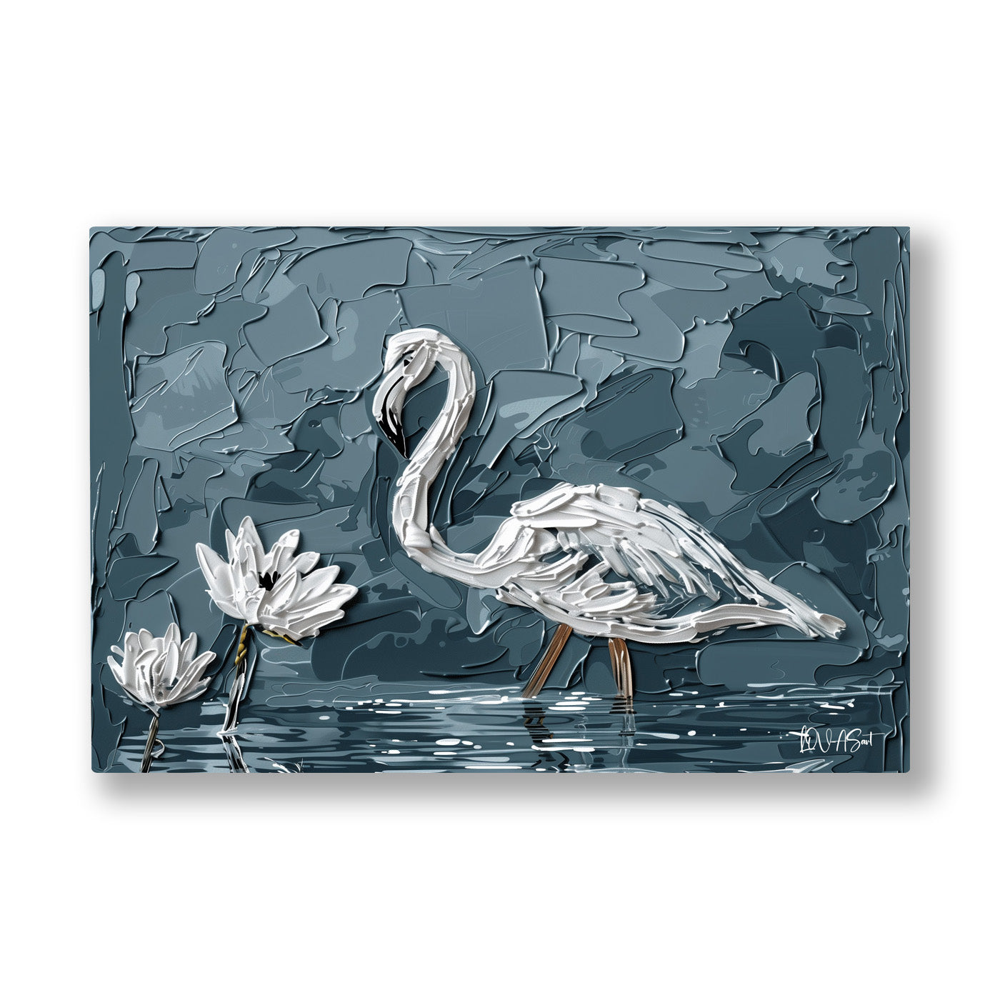 Gri Flamingo kanvas tablo — Nilüferlerin arasında boynunu eğmiş, sessizce duran beyaz flamingo.