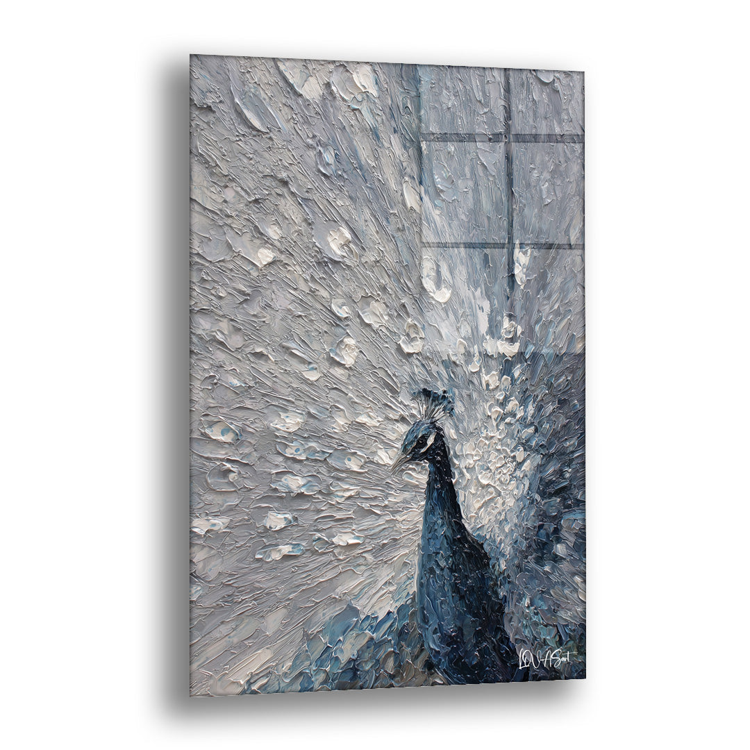 Gümüş Tavus Kuşu cam tablo — gümüş-gri tüylerini geniş bir yelpaze gibi açan tavus kuşunu kalın fırça izleriyle resmeder.
