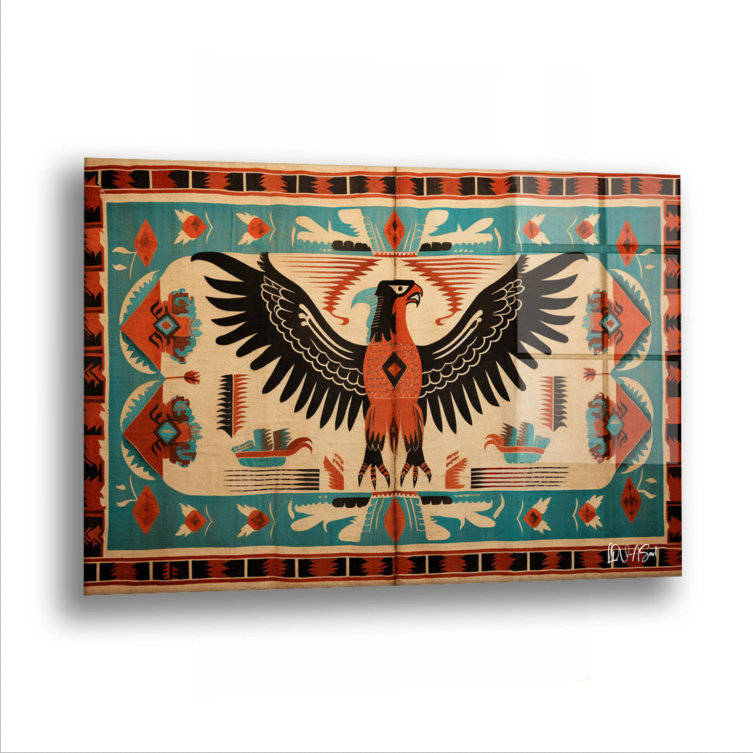 Kartal Desenli Kilim cam tablo — Kilim deseninden çıkmış bir kartal, kanatlarını geometrinin içinde açıyor.