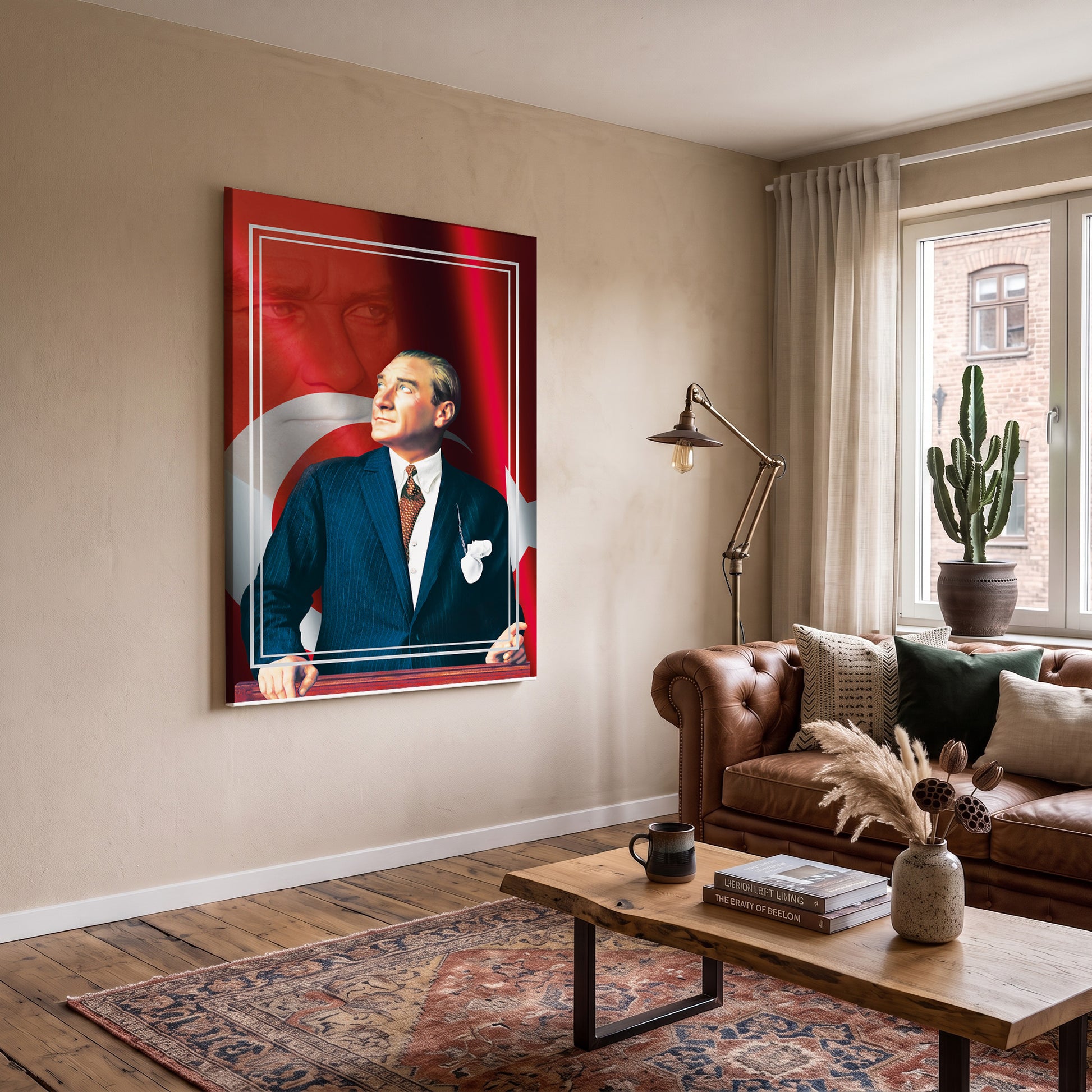 Kürsüde Atatürk Portresi kanvas tablo — iç mekân uygulama örneği