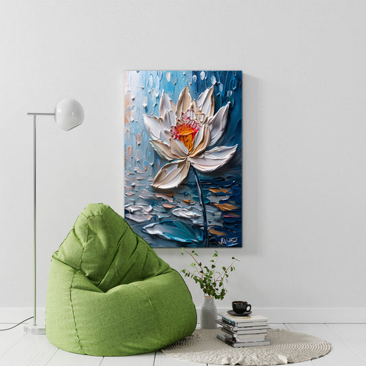 Mavi Fonda Beyaz Lotus kanvas tablo — iç mekân uygulama örneği