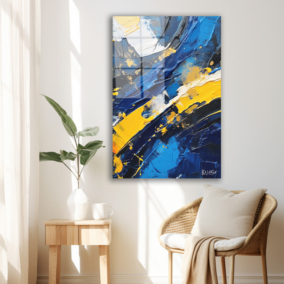 Mavi Sarı Soyut cam tablo — iç mekân uygulama örneği
