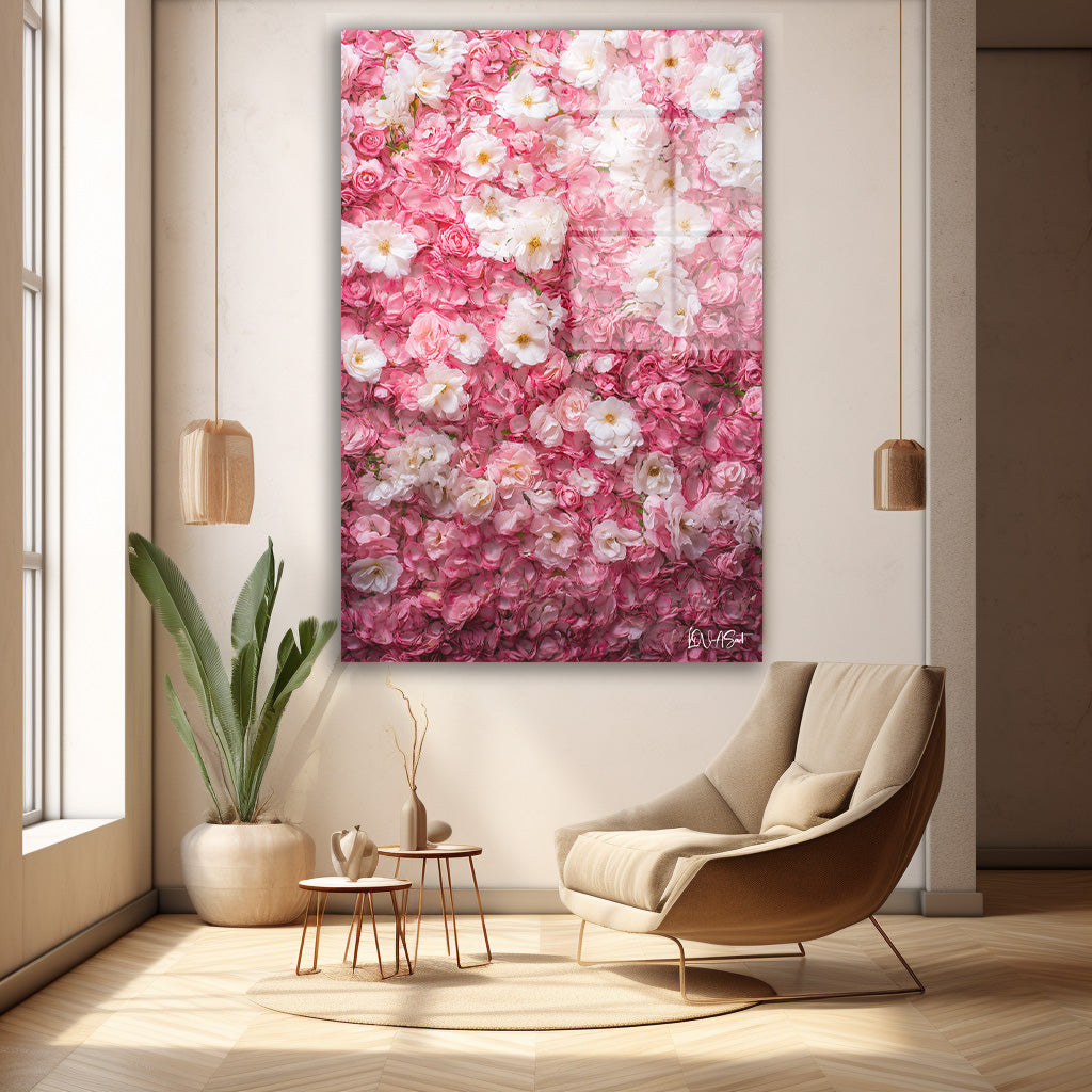 Pembe Cümbüş cam tablo — duvarda dekorasyon görünümü