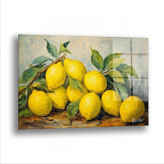 Sarı Limonlar cam tablo — Bir tabak dolusu limon, yaz sofrasının ortasında.