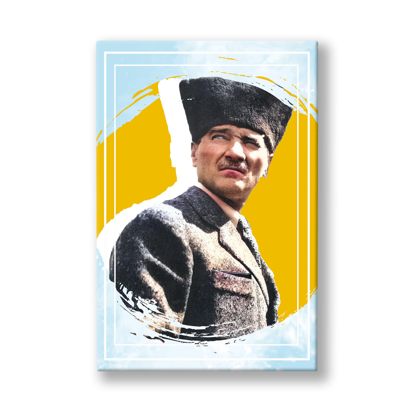 Sarı Zeminde Kalpaklı Atatürk kanvas tablo — Sarı ve mint yeşili alanlara bölünmüş bir zeminde kalpaklı Atatürk portresi grafik bir dille işlenmiş.