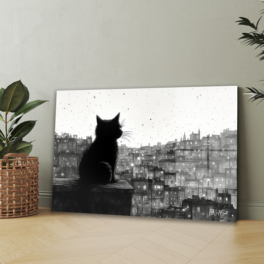 Şehirde Siyah Kedi cam tablo — iç mekân uygulama örneği