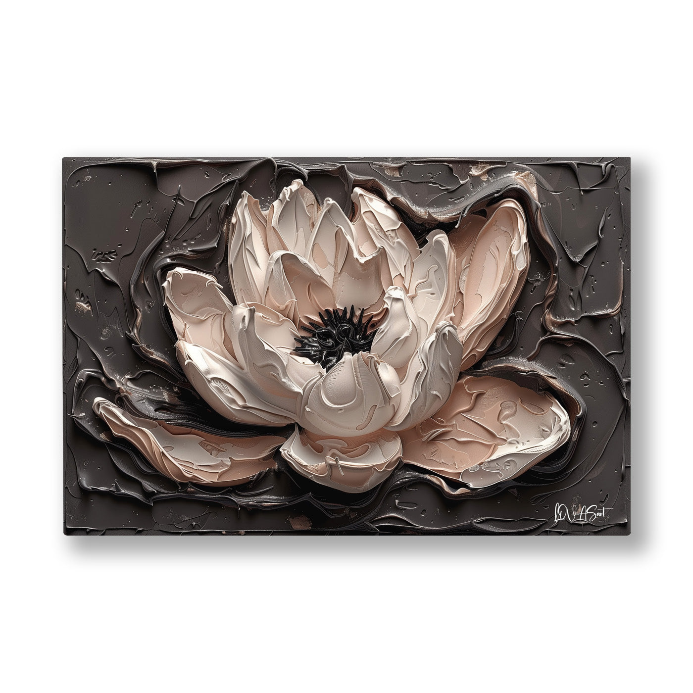 Siyah Zeminde Lotus kanvas tablo — Kabartma alçı gibi yüzeyden yükselen pudra rengi lotus çiçeği.