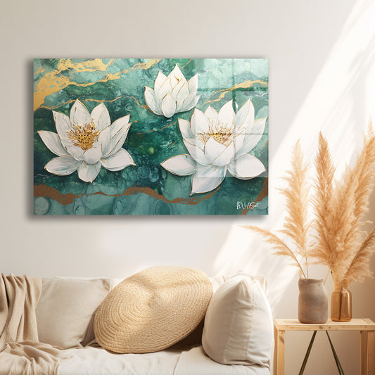 Üç Lotus cam tablo — farklı açıdan görünüm